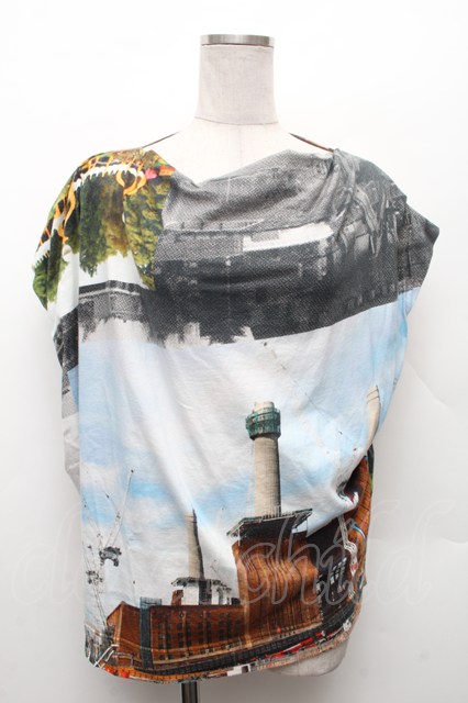 税込3980円以上買いもとめるで【貨物輸送無料】【USED】Vivienne Westwood / バタシープリントカットソーヴィヴィアンウエストウッド ビビアン00 マルチ 【中古】 S-26-02-25-049-ts-HR-ZS