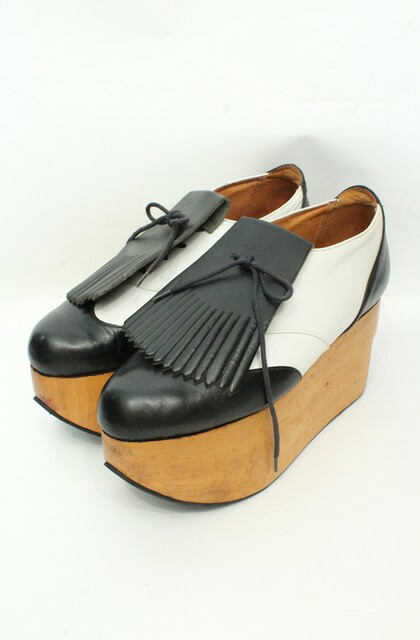 税込3980円以上買いもとめるで【貨物輸送無料】【USED】Vivienne Westwood / ロッキンホースゴルフコンビ シューズヴィヴィアンウエストウッド ビビアンアウトソール24糎 黒いことｘ白いこと 【中古】 O-26-02-15-119-sh-YM-os
