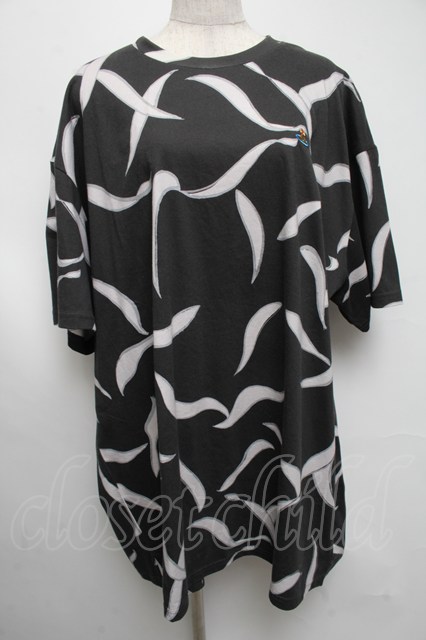 税込3980円以上購入で【送料無料】【USED】Vivienne Westwood / オーバーサイズTシャツ ヴィヴィアンウエストウッド ビビアンM 黒ｘグレー 【中古】 S-25-05-18-044-to-AS-ZH 15,222円