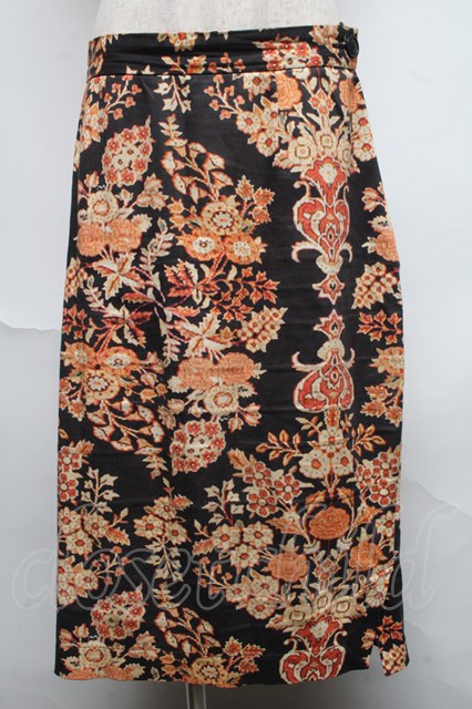 税込3980円以上購入で【送料無料】【USED】Vivienne Westwood / オリエンタルフラワースカート ヴィヴィアンウエストウッド ビビアン46 黒 【中古】 S-25-06-17-057-sk-YM-ZS
