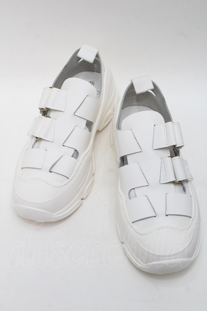 税込3980円以上買いもとめるで【貨物輸送無料】【USED】Vivienne Westwood / CATCH STOMPER サンダルヴィヴィアンウエストウッド ビビアン40 白 【中古】 S-25-08-10-013-sh-AS-ZS