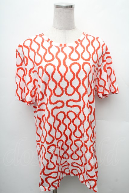 税込3980円以上買いもとめるで【貨物輸送無料】【USED】Vivienne Westwood / スクイグルプルオーバーヴィヴィアンウエストウッド ビビアンXL 白ｘ赤 【中古】 S-26-03-08-010-to-AS-ZS