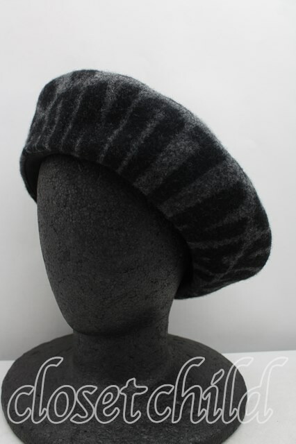 楽天市場】【中古】 Vivienne Westwood × KANGOL / PAGAN KISS