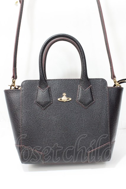 極美品✨ヴィヴィアンウエストウッド エグゼクティブ 2way ハンドバッグ 黒 極美品】Vivienne EXECUTIVE ハンドバッグ 2way 黒色 - メルカリ