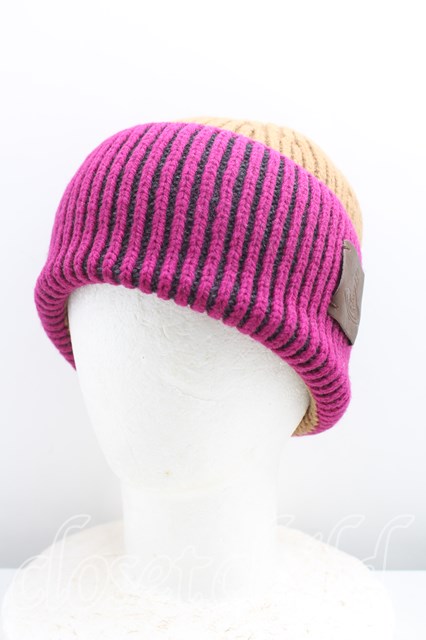 Vivienne Westwood ムーンバット 多色ニット帽 ポンポン付き Vivienne