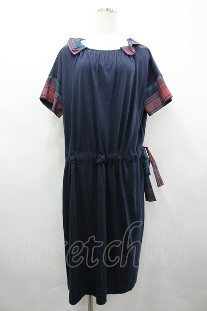 税込3980円以上買いもとめるで【貨物輸送無料】【USED】Vivienne Westwood / 照合のしるし襟半袖カットワンピースヴィヴィアンウエストウッド ビビアン2 ネイビーチェック 【中古】 I-26-03-29-067-op-固定ディスク-ZI