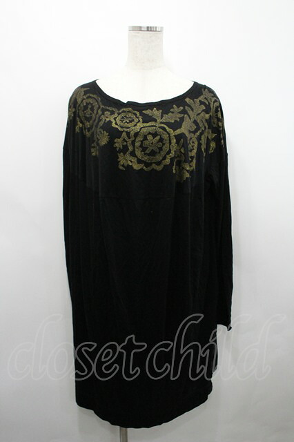 税込3980円以上購入で【送料無料】【USED】Vivienne Westwood / レースプリントカットワンピースヴィヴィアンウエストウッド ビビアン2 黒Xゴールド 【中古】 I-26-03-29-075-op-HD-ZI|closetchild