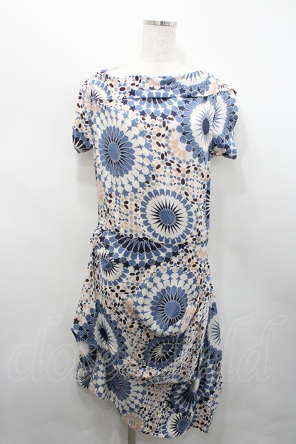 税込3980円以上購入で【送料無料】【USED】Vivienne Westwood / 幾何学花柄ワンピース ヴィヴィアンウエストウッド ビビアン3 ピンクＸ柄 【中古】 I-26-03-29-078-op-HD-ZI