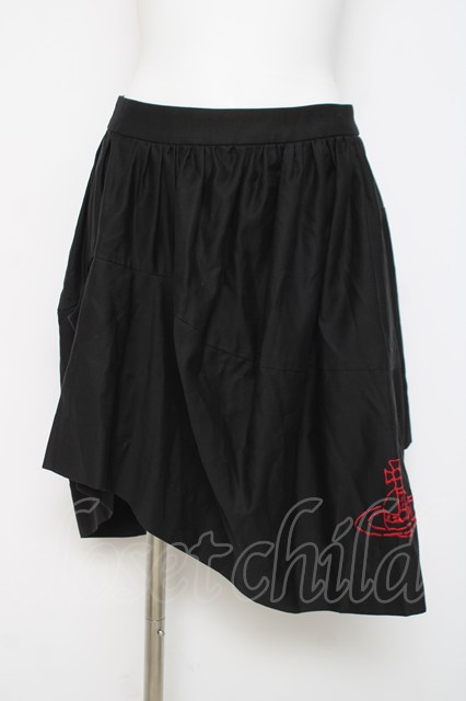 税込3980円以上購入で【送料無料】【USED】Vivienne Westwood / オーブ刺繍変形スカート ヴィヴィアンウエストウッド ビビアン2 ブラック 【中古】 Y-26-04-08-048-sk-SZ-ZY