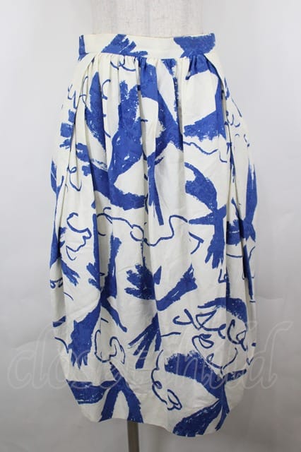 税込3980円以上買いもとめるで【貨物輸送無料】【USED】Vivienne Westwood / 総柄スカートヴィヴィアンウエストウッド ビビアン38 白Ｘ青 【中古】 I-26-05-20-045-sk-固定ディスク-ZI