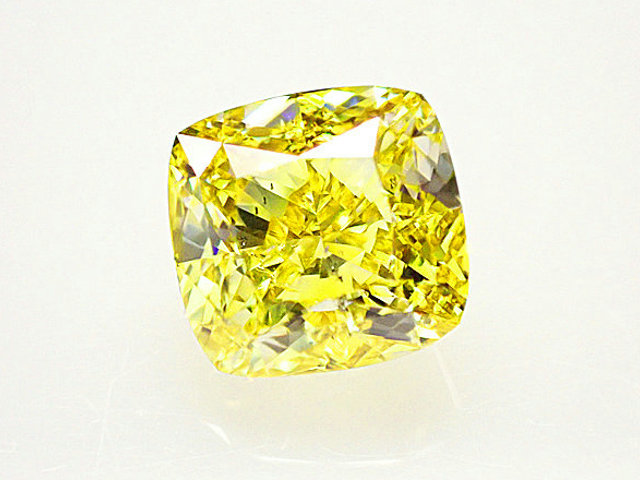 初売り ０．５０ct ＦＡＮＣＹ ＶＩＶＩＤ ＹＥＬＬＯＷ ＳＩ１ ＧＩＡ