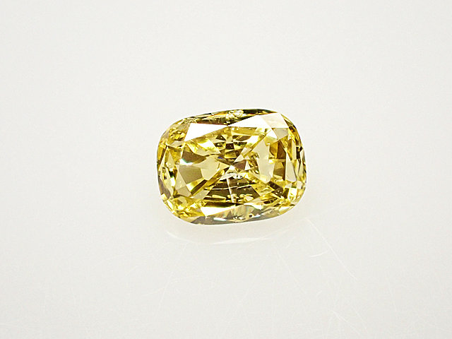 ０．１３４ct　ＦＡＮＣＹ　ＹＥＬＬＯＷ　Ｉ１　イエローダイヤモンド　ルース