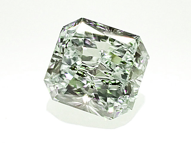 ０．４０コンピュータ断層撮影法 ＦＡＮＣＹ ＬＩＧＨＴ ＢＬＵＩＳＨ ＧＲＥＥＮ ＧＩＡ 緑であること金剛石 ルース