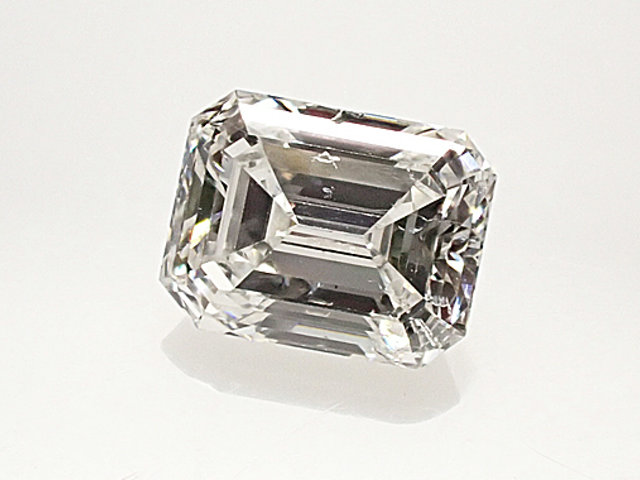 ０．４２６ct　Ｇ　ＳＩ２　エメラルドカット　ダイヤモンド　ルース
