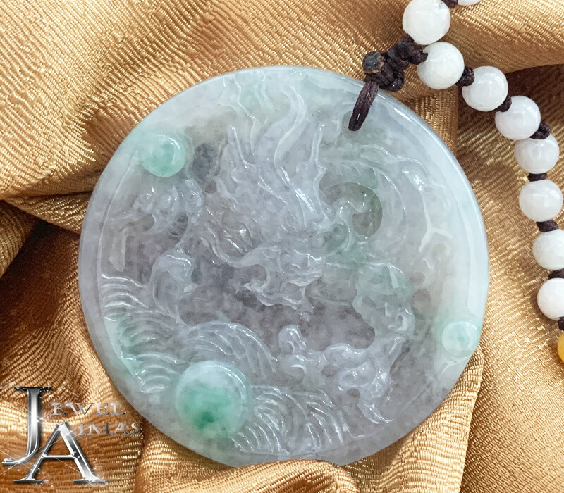 楽天市場】翡翠彫刻 54.4mm×20.4mm ペンダント ネックレス PT850