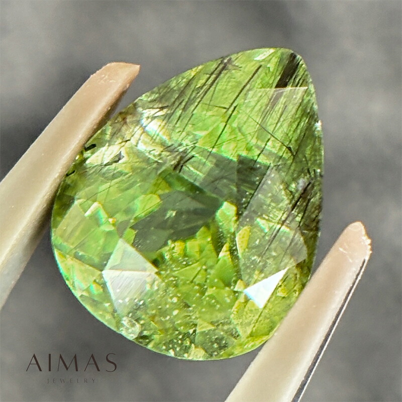 ルチルペリドット 5.1ct ルース ◆ ペアシェイプ ティアドロップ 雫 しずく 針入り 内包物 黒い線 ルチルインペリドット ルチルペリドットルース 5ctアップ 8月誕生石 裸石 【ルース 送料無料】【製品へのオーダー加工承ります】RLB.R|アイマス