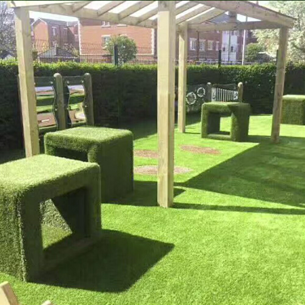 人工芝 リアル 芝生 庭 ベランダ テラス 人工芝生 リアル人工芝 マット ガーデニング ガーデン ガーデンエクステリア 芝生マット サッカー ゴルフ ゴルファー リフォーム おしゃれ 防音マット 屋外 ガーデン 玄関 バルコニー Ekushe News24 Com