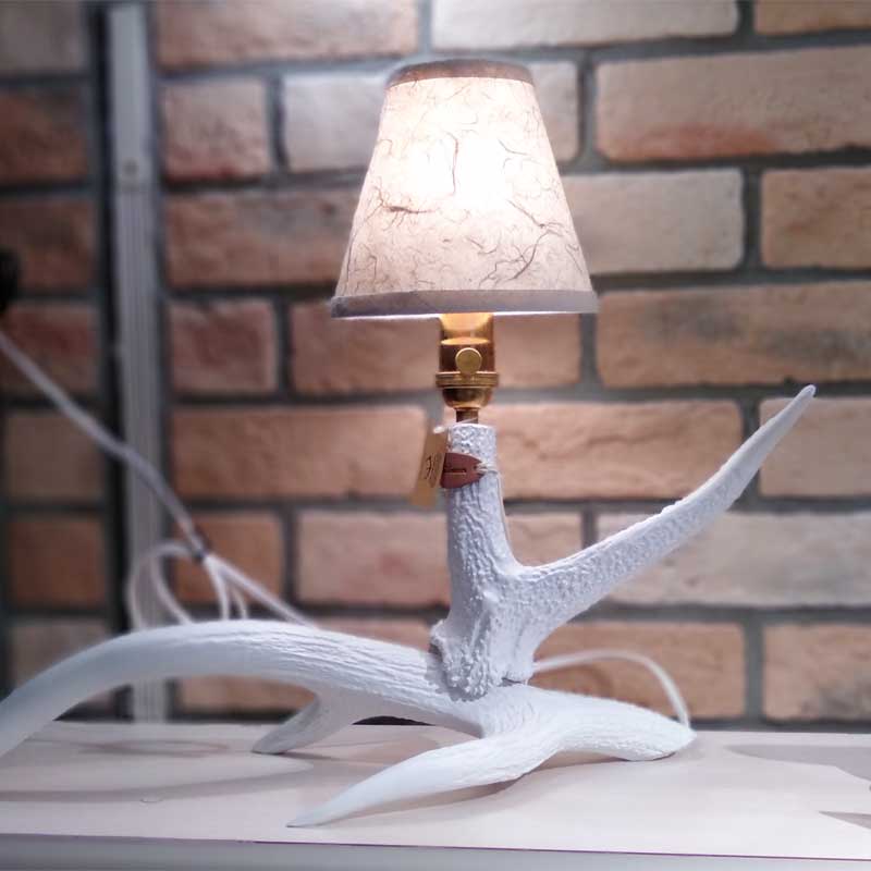 楽天市場】鹿角テーブルランプ モダン ハンドメイド ベッドライト LED
