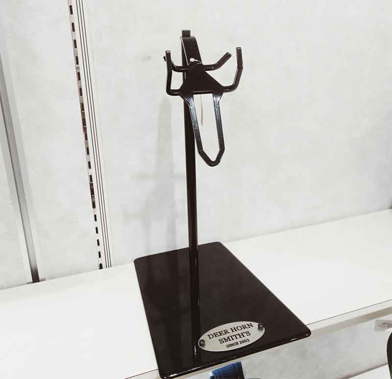 楽天市場】DEER HORN SMITH'S エゾ鹿 スカルオブジェ 鹿角 壁掛け