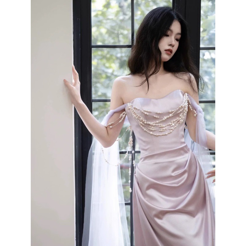 送料無料 ウェディングドレス 二次会ドレス 結婚式ドレス パープル サテン ドレス オフショルダー ロングドレス 二次会 ビスチェドレス 紫色 パール フリンジ オシャレ ウェディング ドレス Aライン 前撮り 海外挙式 XS S M L XL XXL