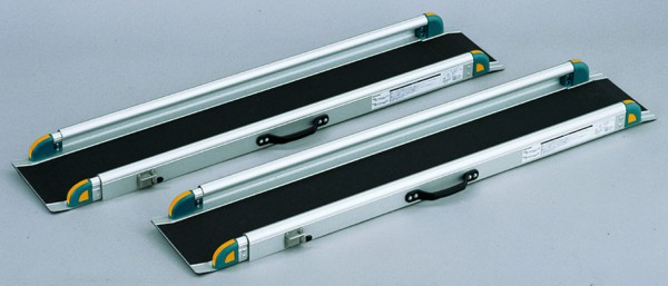【法人宛専用】ワンタッチスロープ W27.5×L128～209×H7cm【配送先名に会社名や店舗名必須・個人名のみ不可 段差解消 段差解消スロープ 屋外用段差解消スロープ 屋内用段差解消スロープ 屋外用段差スロープ 屋内用段差スロープ リッチェル】