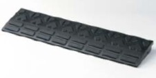 【法人宛専用】段差プレート ロードアップG 6005(2個入) 60×15×H4.5cm【配送先名に会社名や店舗名必須・個人名のみ不可 段差解消 駐車場段差解消 屋外用段差解消 屋外駐車場段差解消 リッチェル】