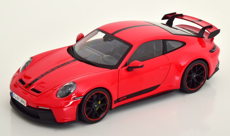 楽天市場】Maisto (マイスト) Porsche Cayenne S 1/18 シルバー
