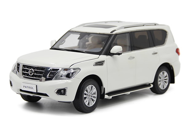 楽天市場】オットーモービル 1/18 日産 パトロール GR Y61 1998