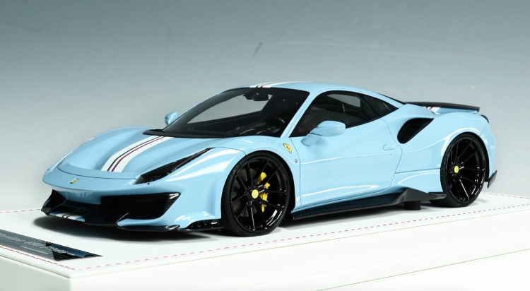 BBR 1/18 フェラーリ 488 ピスタ スパイダー No.1 BBR 1/18 フェラーリ 488 Pista Spider Rosso Dino P18162D 世界