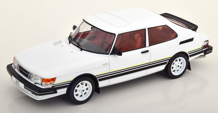 MCG 1/18 サーブ 900 ターボ ホワイト MCG 1:18 Saab 900 Turbo white