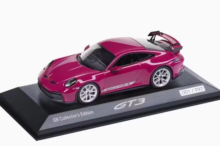 楽天市場】UKディーラー限定 1/43 ポルシェ 911 GT3 (992