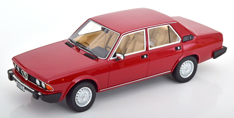 Cult Scale 1/18 アルファロメオ 6 2.5 タイプ 119 1979-1983 ダークレッド Cult Scale 1:18 Alfa Romeo 6 2.5 Type 119 1979-1983 darkred