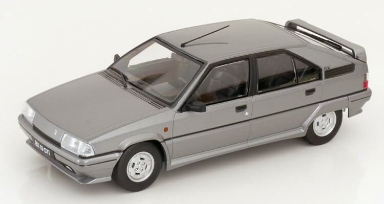 トリプル9 1/18 シトロエン アクセル 12 TRS 1990 (レッド) Triple 9 1/18 Citroen BX GTI 1990 レッド シトロエン : Garage