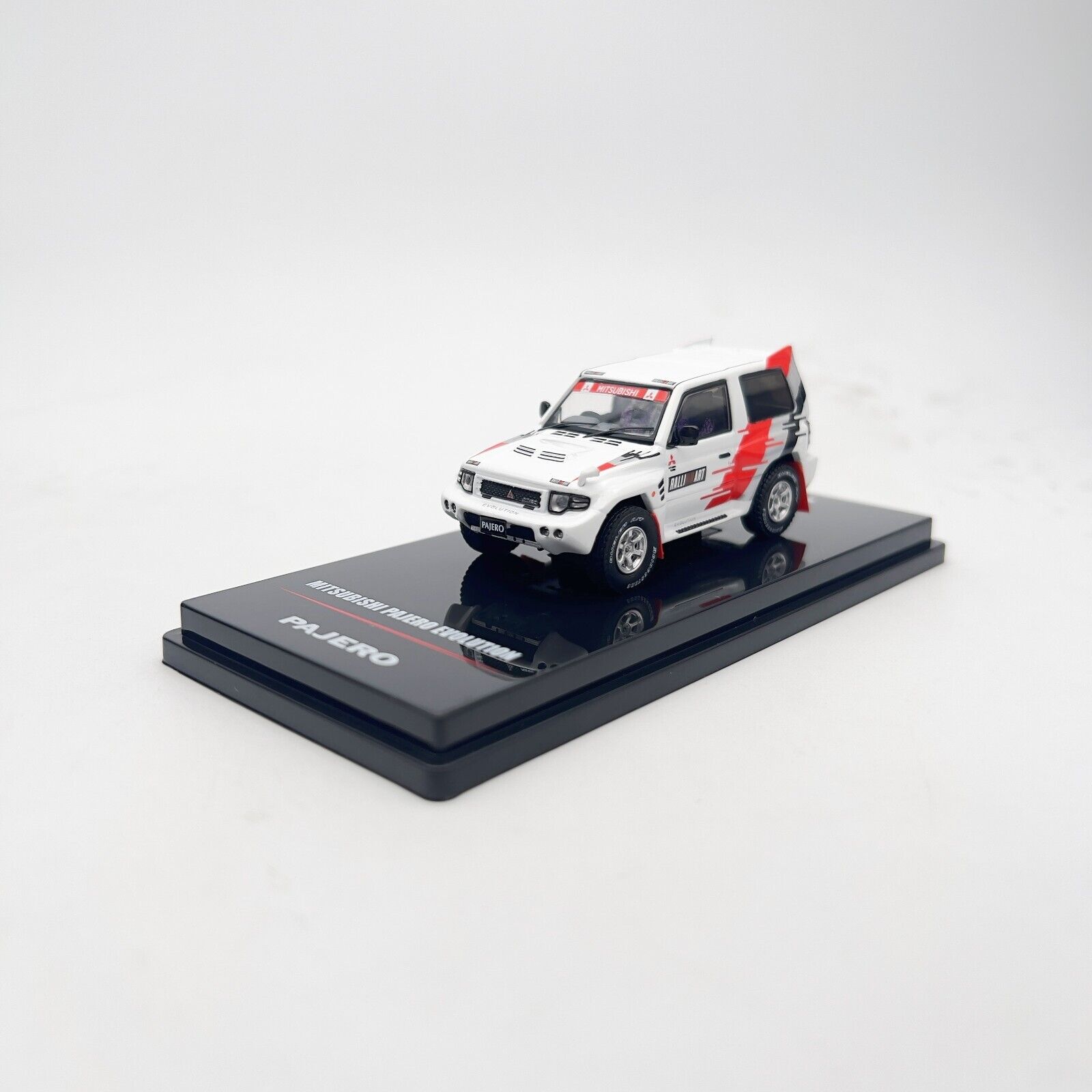 楽天市場】Inno Models 1/64 三菱 パジェロ ボリューション X