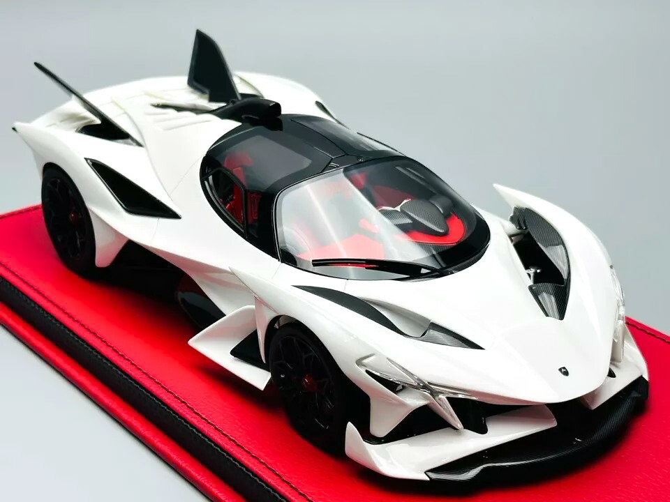 楽天市場】ピーコ 1/18 アポロ オートモービル アポロ IE