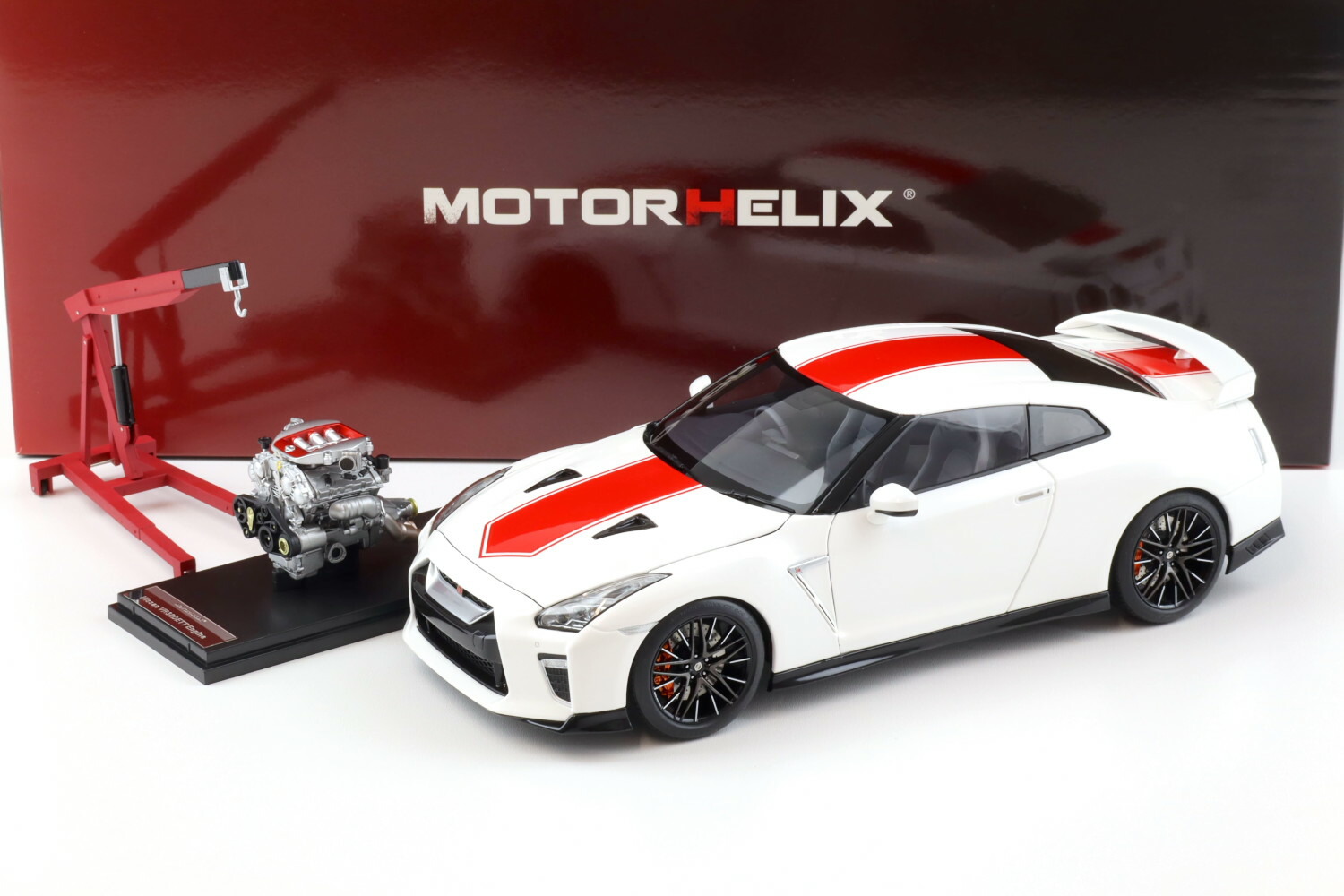 楽天市場】モーターヘリックス 1/18 日産 GT-R/R35 50周年記念
