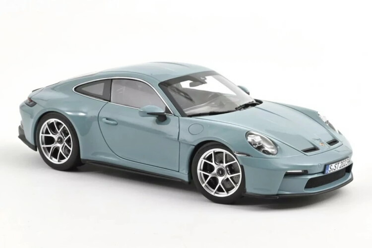 ノレブ 1/18 ポルシェ 911 S/T 2023 マイセン青み 開閉\u003cBR\u003eNorev 1:18 Porsche 911 S/T 2023 Meissen Blue