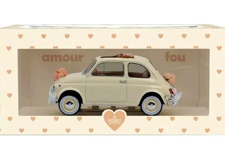 ノレブ 1/18 フィアット 500 L 1968 アイボリー Norev 1:18 Fiat 500 L 1968 Ivory