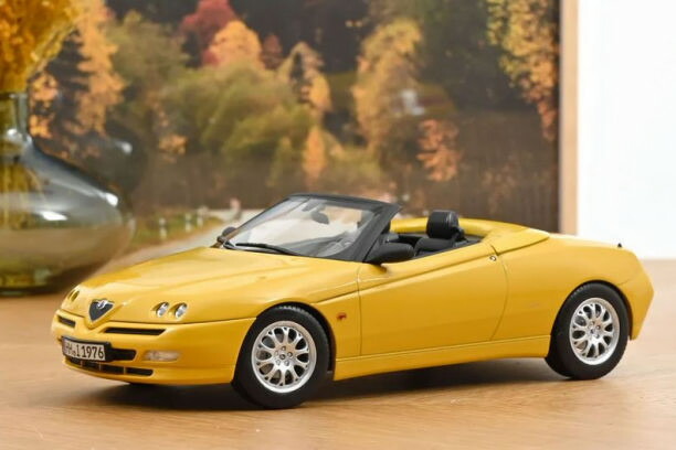 1/18 Norev アルファロメオ 2000 スパイダー1978年 【限定品】 Amazon.co.jp: ノレブ 1/18 アルファロメオ 2000 スパイダー 1978