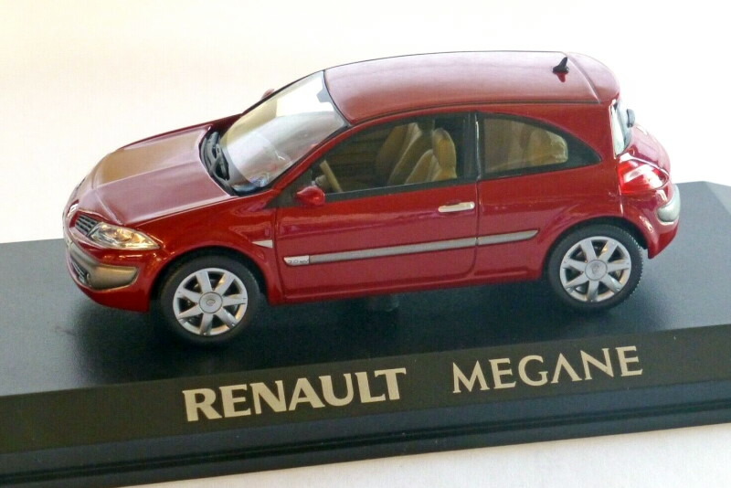 楽天市場】ノレブ 1/43 ルノー メガーヌ エステート 2016 レッドNOREV