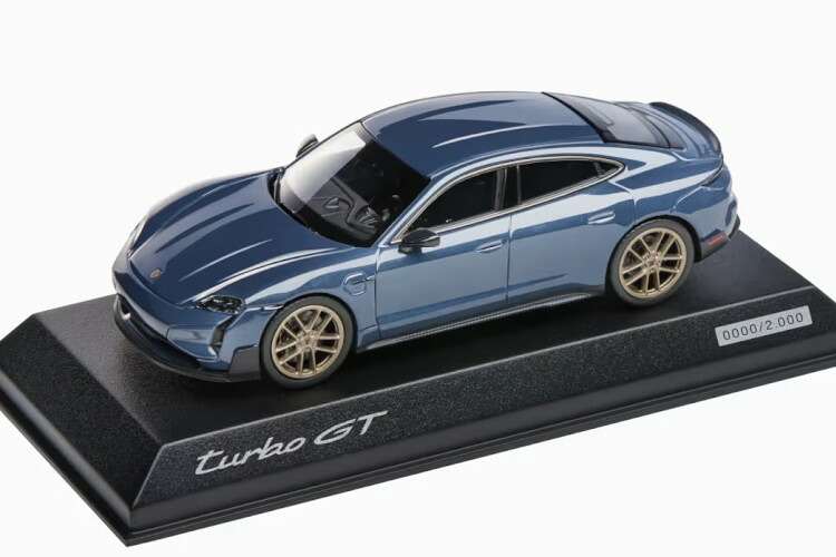 ポルシェ特注 ノレブ 1/43 ポルシェ タイカン ターボ GT J1 PA ペールブルーメタリック 2000台限定 Norev 1:43 Porsche Taycan Turbo GT (J1 PA) paleblue metallic Limited 2000 pcs