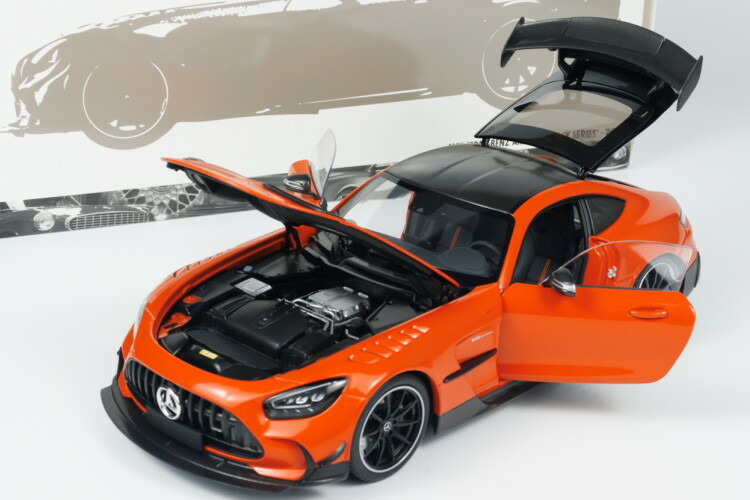 楽天市場】ミニチャンプス 1/18 メルセデスベンツ AMG SLS