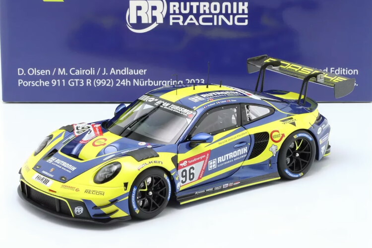 ミニチャンプス 1/43 ポルシェ GT3 RS ニュルブルクリンク24時間 Amazon | ミニチャンプス 1/43 ポルシェ 911 992 GT3 RS 2022