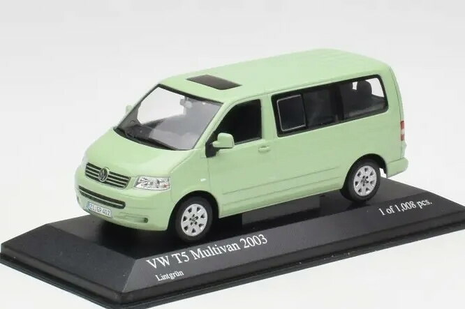 ミニチャンプス 1/43 フォルクスワーゲン T5 マルチヴァン 黄金州 菩提樹緑であることMinichamps 1:43 Volkswagen T5 Multivan California Lime Green