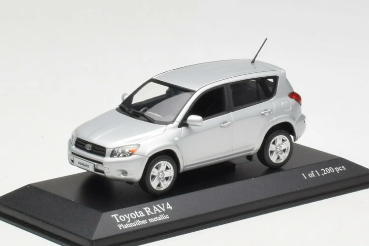 楽天市場】ミニカー 1/24 トヨタ RAV4 銀色 Toyota Rav4 Hybrid XSE