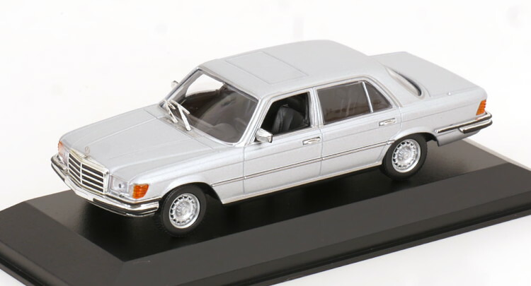 メルセデス・ベンツ W115 ミニチャンプス 3台セット 142696016_o1.jpg?