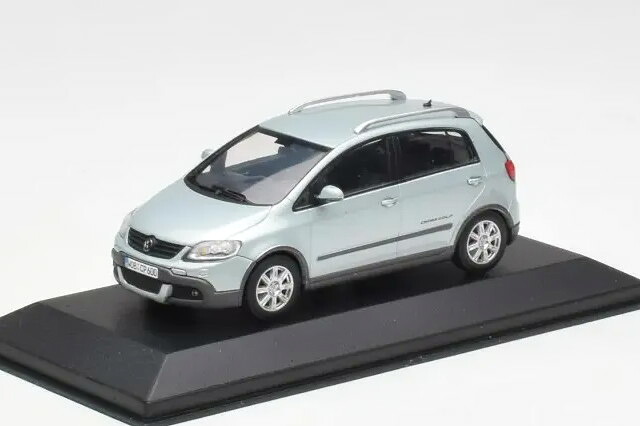 ミニチャンプス 1/43 フォルクスワーゲン クロスゴルフ Mk5 シルバー ver.2Minichamps 1:43 Volkswagen Cross Golf Mk5 Silver v2｜Reowide モデルカー カタログ SHOP