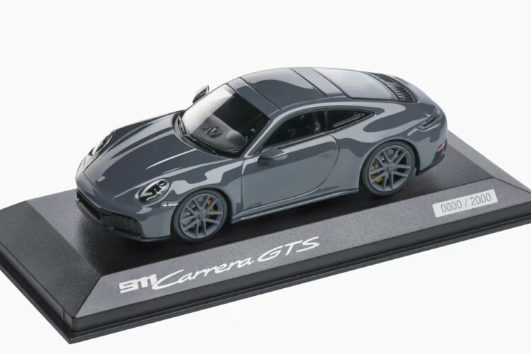 新品　ミニチャンプス 1/43 ポルシェ 911 カレラ 4GTS カブリオレ 楽天市場】【 ポルシェ 純正 】 モデルカー 911 カレラ4 GTS