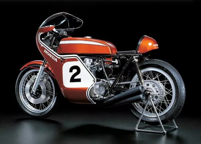 タミヤ 1:6 ホンダ CB 750 レーシングキット オレンジ色Tamiya 1:6 Honda CB 750 Racing Kit orange おもちゃ-ミニカー・トイカー-車