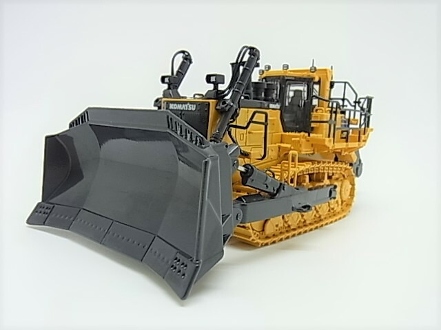 楽天市場】コマツ D71PXi-24 ブルドーザー ドローバー付 ブルドーザ